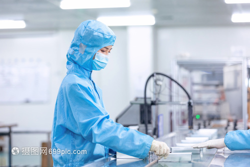 化工生產線上的堅守與匠心 一線工人的平凡與不凡